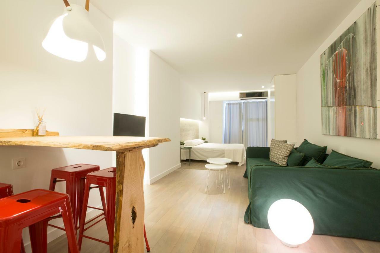 High-End Luxury Apartment 2 テッサロニキ エクステリア 写真