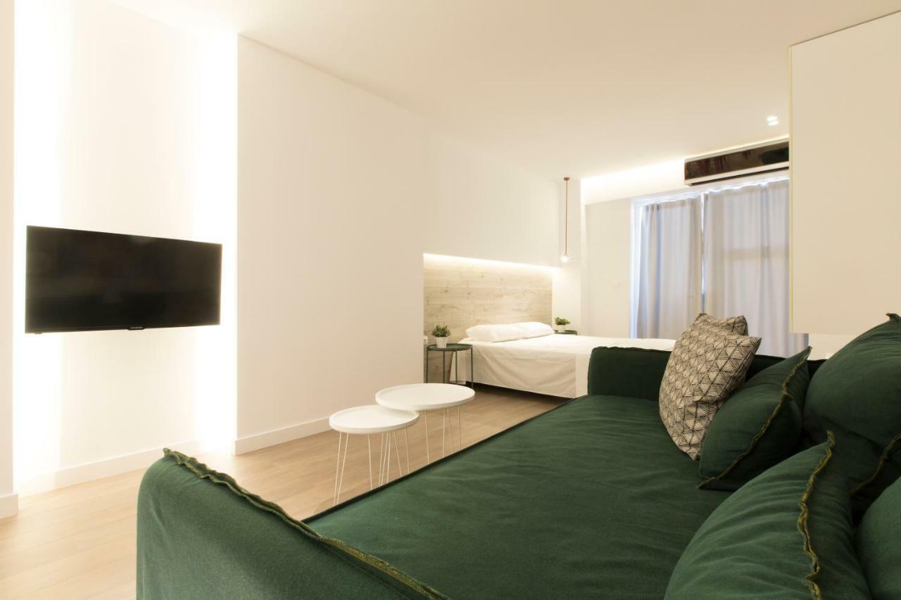 High-End Luxury Apartment 2 テッサロニキ エクステリア 写真